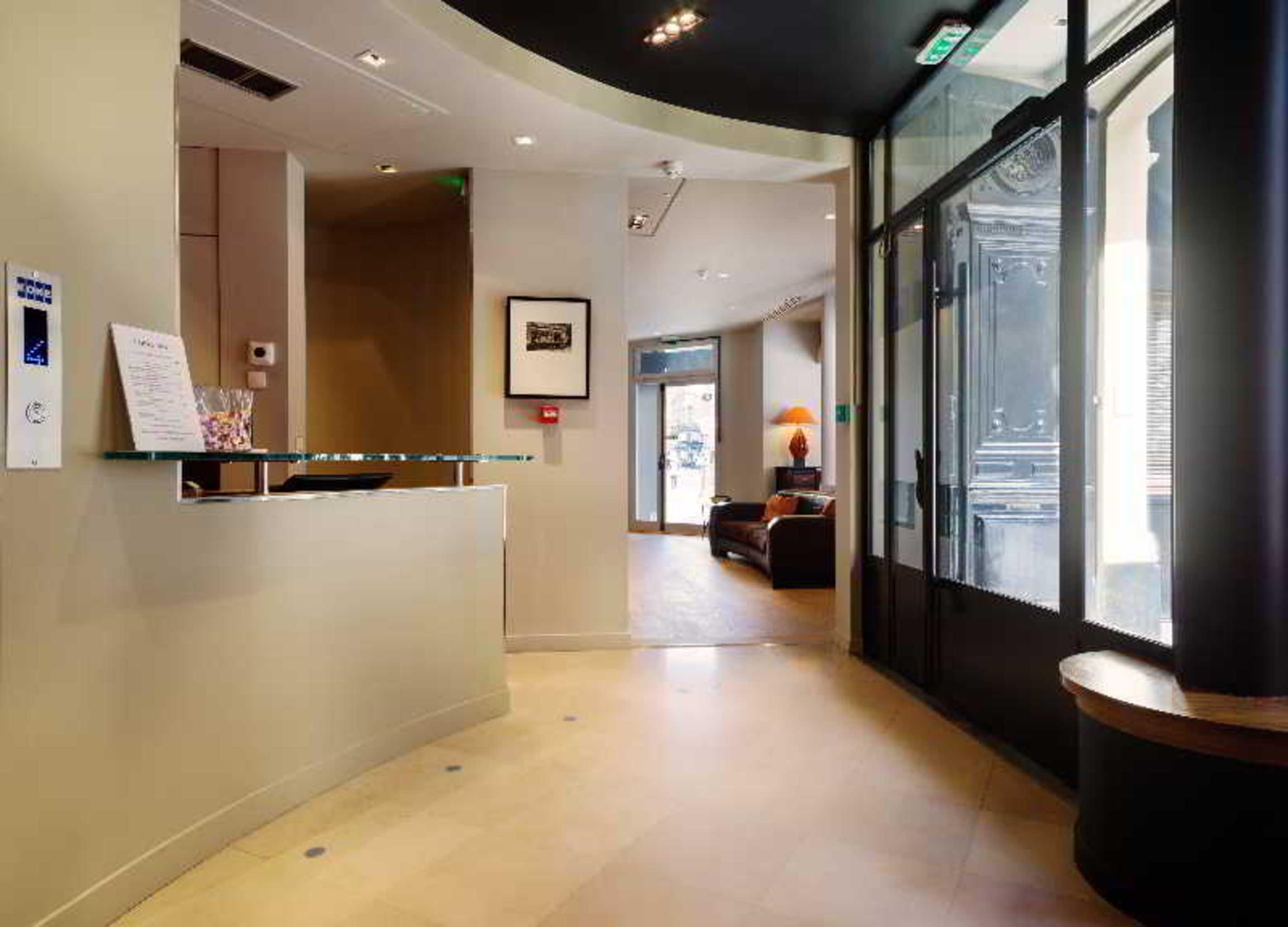 Hotel Châteaudun Opéra Paris Exterior foto